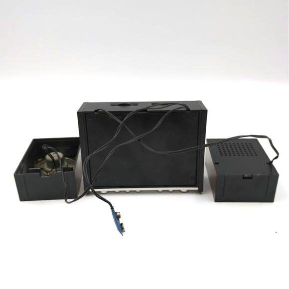 Vintage SL-2000 Stereo Radio You Can Hold In Your Hand Novelty Mini AM Receiver - Picture 5 of 5